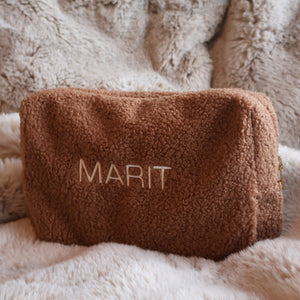 Teddy Etui - By Kos Bruin